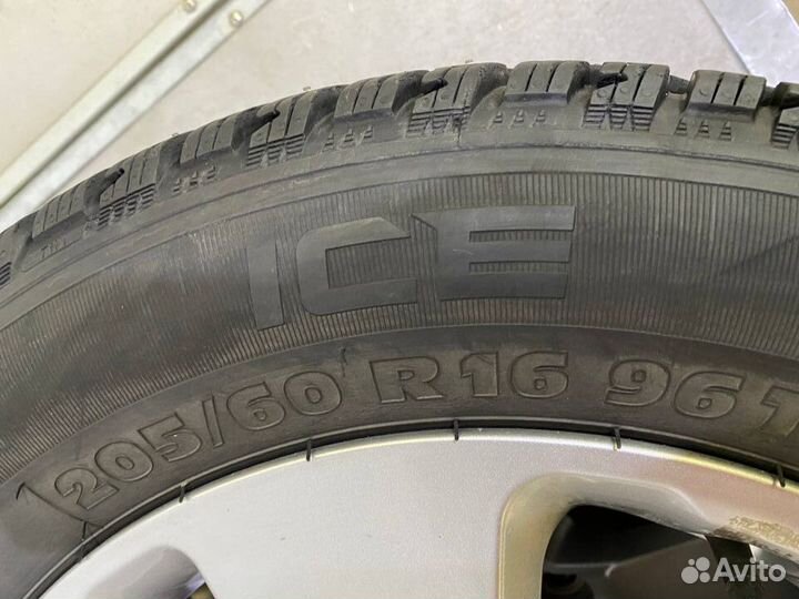 Колеса зимние(шип) Tigar 205/60R16 Kia Soul