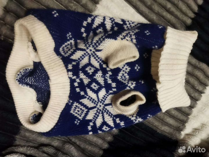 Свитер для собак