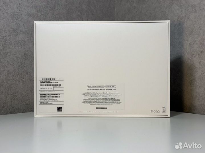 Apple MacBook air 13 2020 m1 8/256gb/Новый