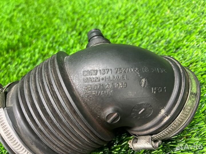 Патрубок впускной системы Bmw 1 E87 N45B16 2005