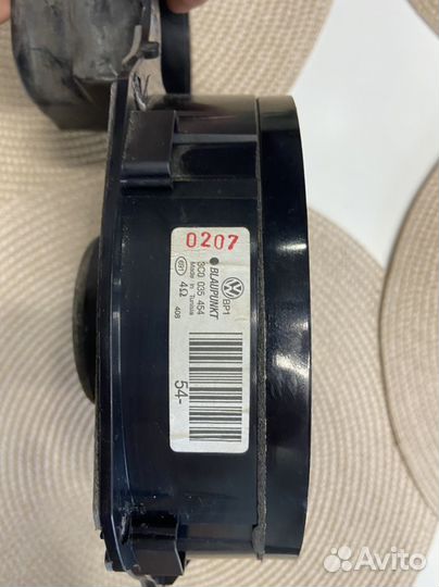 Динамик Passat b6