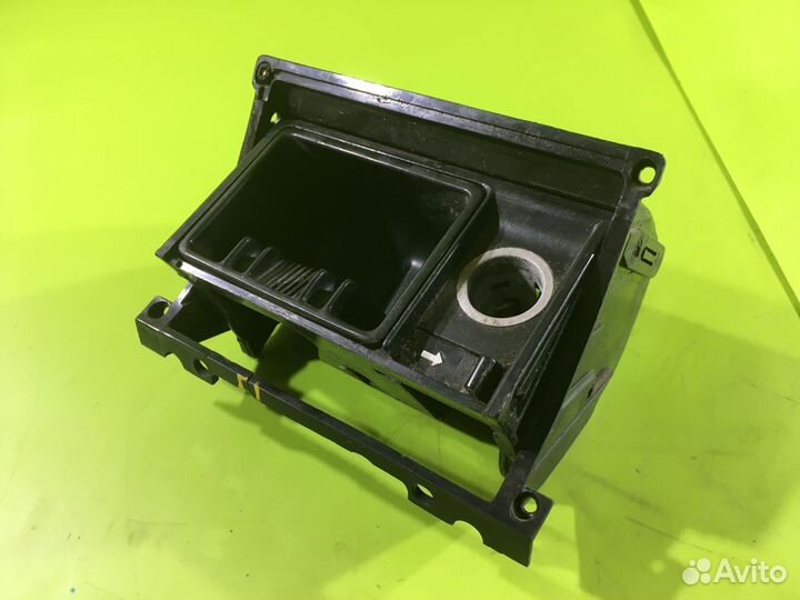 Пепельница для Mercedes-Benz W140