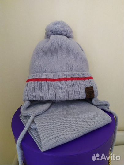 Новая шапка зимняя и шарф размер 50-52