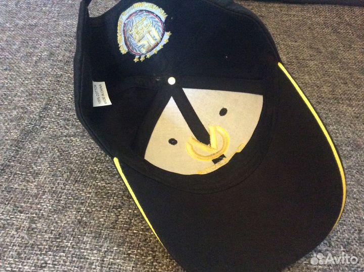Бейсболка новая