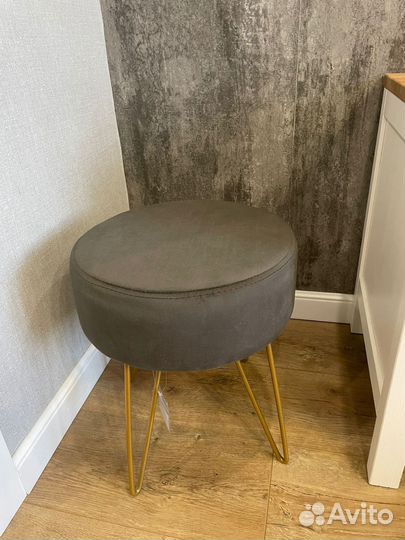 Пуфик в прихожую