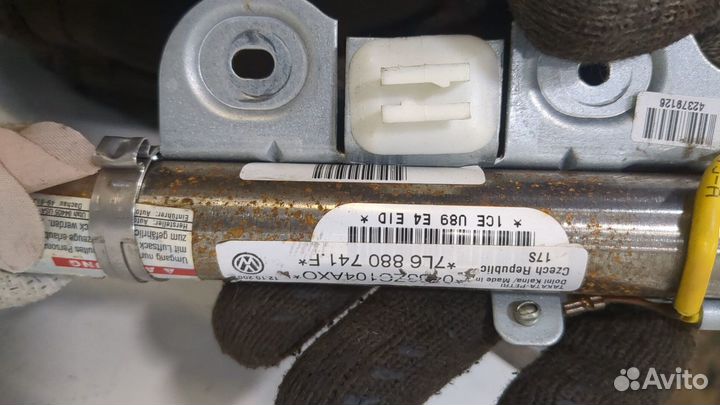 Подушка безопасности боковая Volkswagen Touareg, 2008