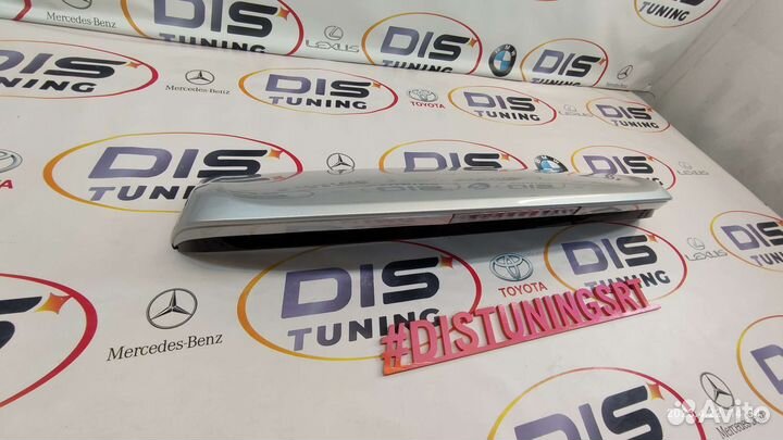 Спойлер Наверх Prado 150 С подсветкой Silver