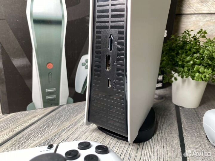 Игровая приставка Game Stick