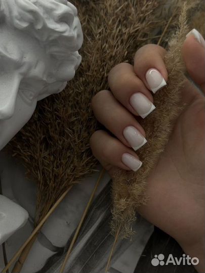 Маникюр, ногти, наращивание ногтей