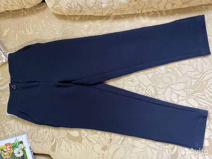 Школьная форма для девочки 122 пакетом