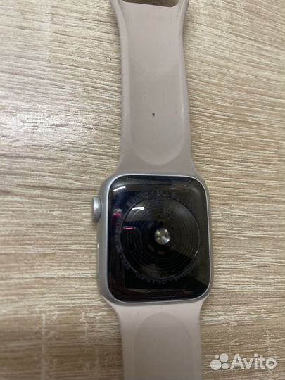 Apple watch se nike