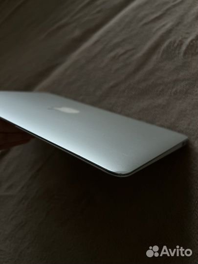 Apple MacBook Air 11