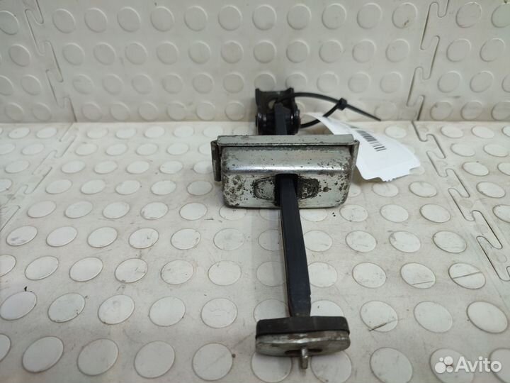 Ограничитель двери Ford Focus 2 CB4 2004-2011