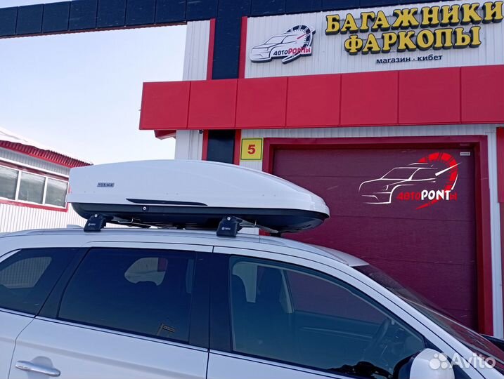 Автобокс Voyage 440л на Mitsubishi Outlander