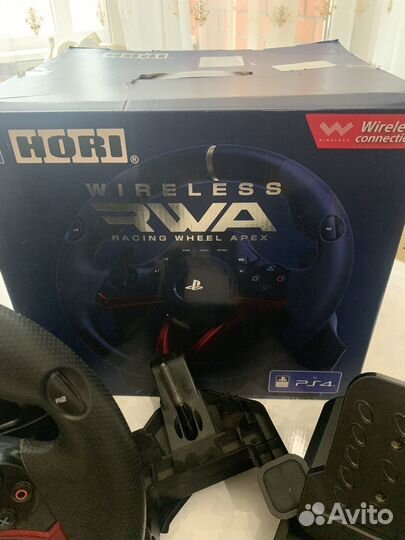 Игровой руль hori PS4 racing wheel apex