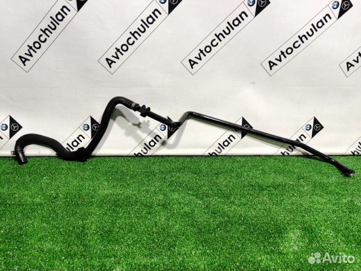 Патрубок системы охлаждения Mercedes-Benz