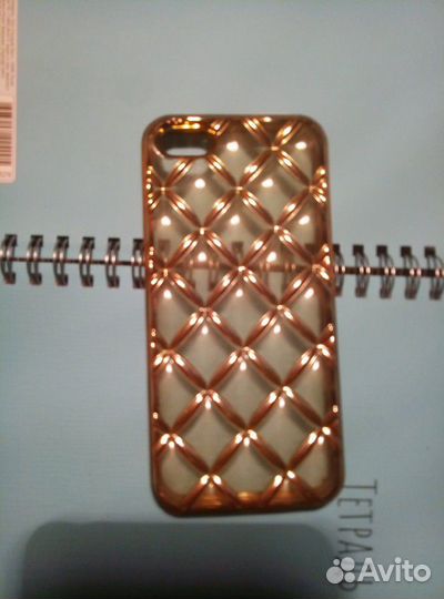 Чехлы на айфон 5s