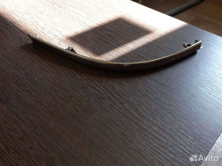 Хром на задний фонарь правый Toyota LC 200 2016