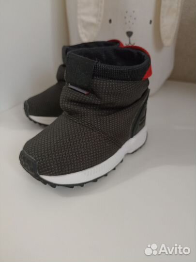 Сапожки ботинки adidas
