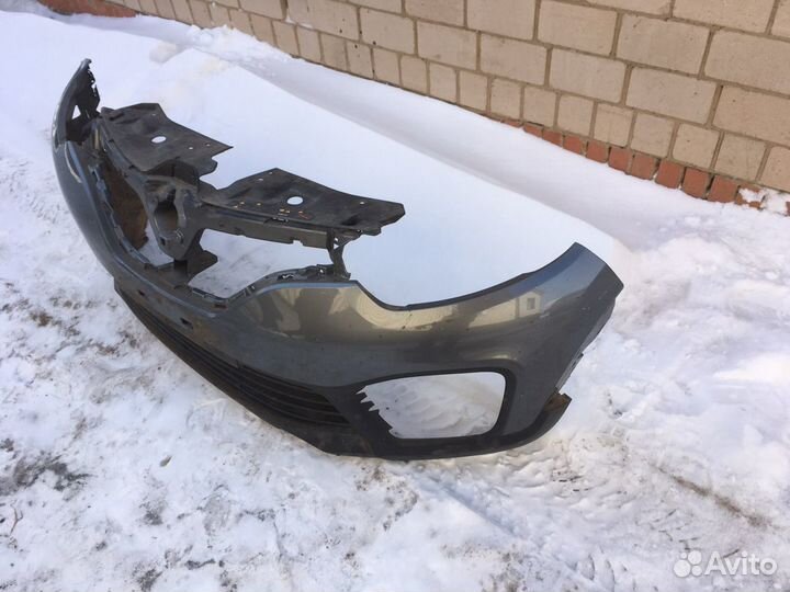 Бампер передний Renault Kaptur