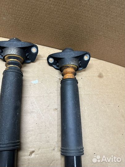 Амортизатор задний Chery Tiggo 8 PRO MAX