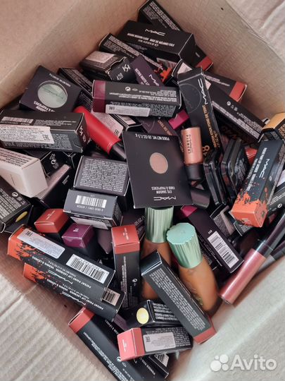Лот косметики оптом