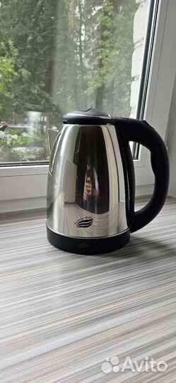 Чайник электрический бу