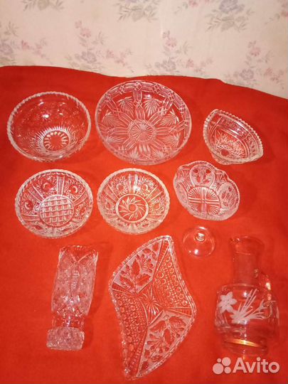 Хрустальные вазы, салатники, кружка, конфетницы и