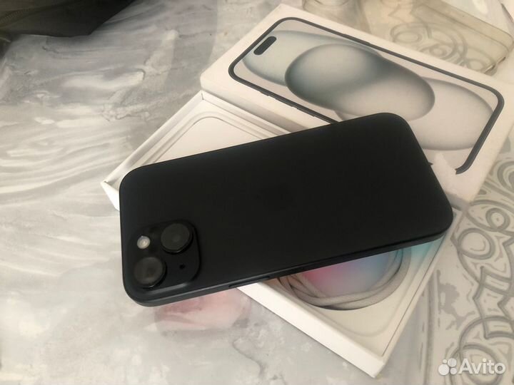 iPhone 15, 128 ГБ