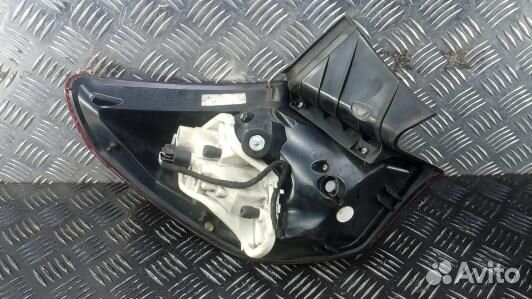 Фонарь задний правый opel astra J (2GM66MY01)