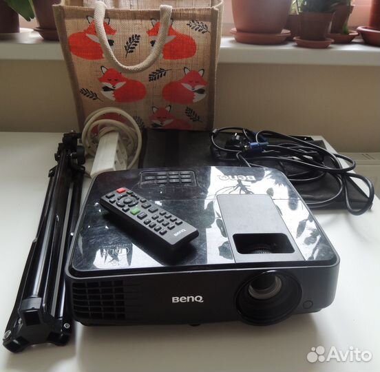 Проектор benq ms506 + кронштейн
