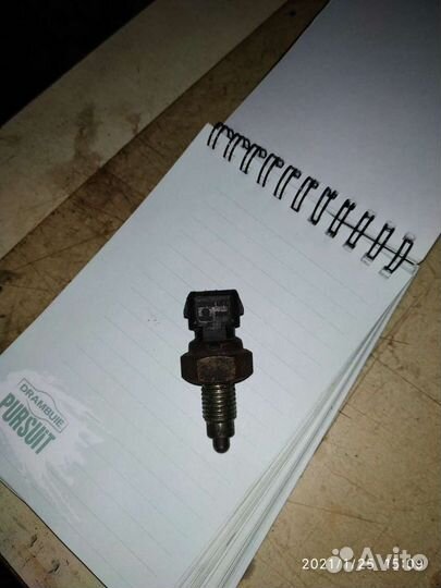 Датчик задней передачи,хода, скорости Ауди 80 б4