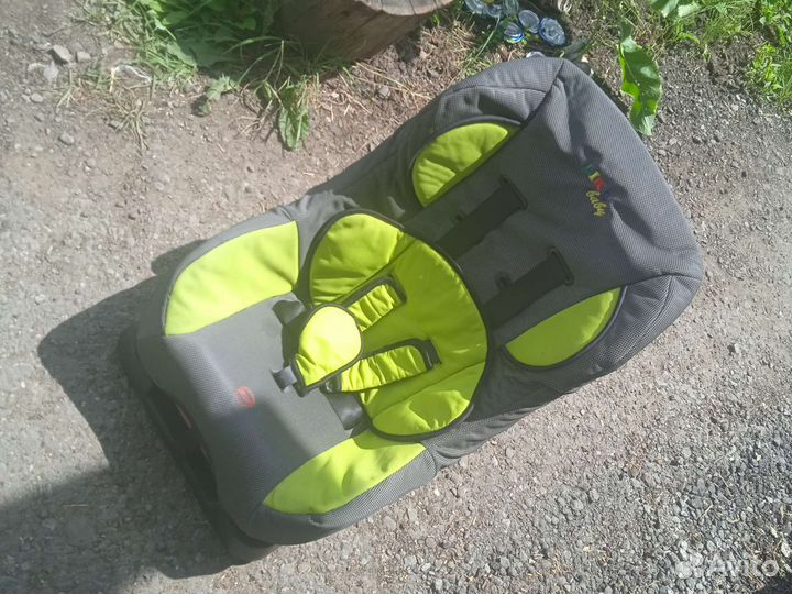 Детское кресло