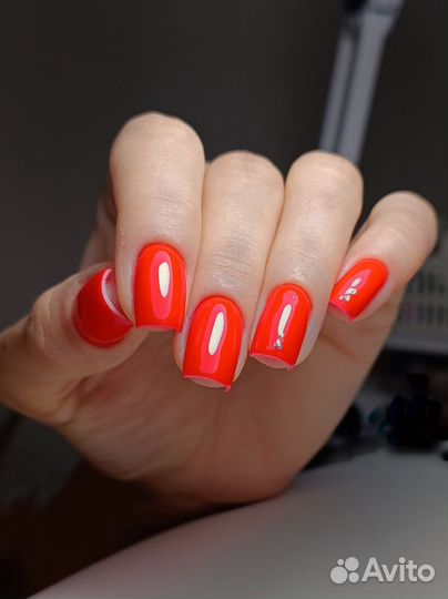 Маникюр, укрепление, гель-лак