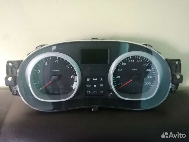 Щиток приборов Renault Daster, 2013г, 1.6