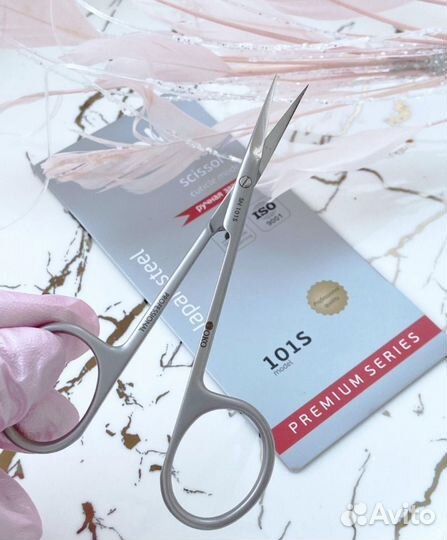 Маникюрные ножницы Yoko