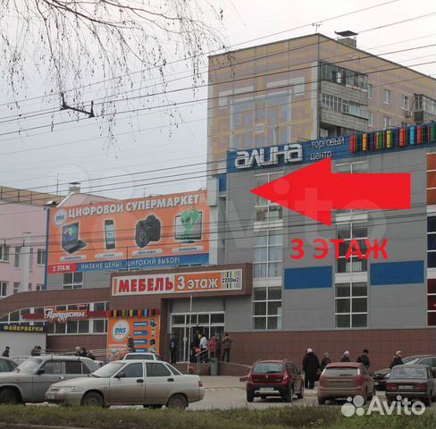 Двухъярусная кровать с двумя лестницами