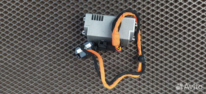 Инвертор 220v VAG 5q0907155f