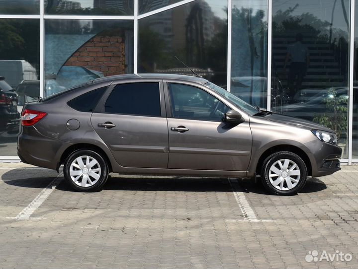 LADA Granta 1.6 МТ, 2018, 71 462 км