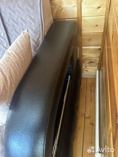 Диван угловой 220