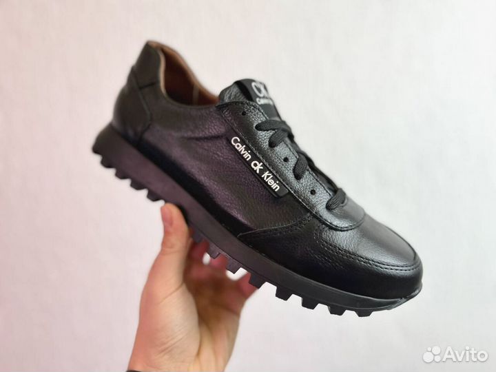 Кроссовки Calvin Klein модные