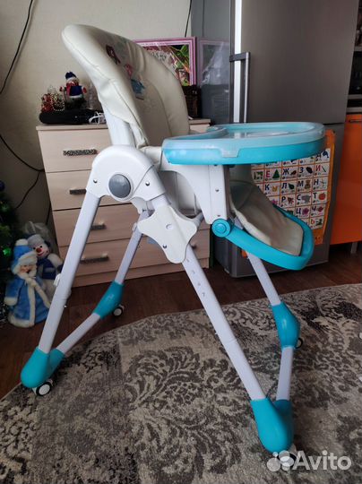 Стульчик для кормления capella