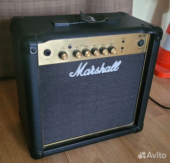Комбоусилитель Marshall MG15