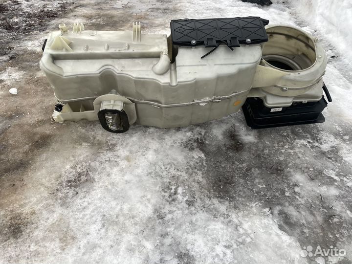 Корпус печки Volvo Xc90 C
