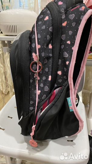 Рюкзак школьный для девочки новый