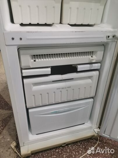 Холодильник Стинол