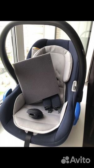 Автокресло Tutis с адаптерами