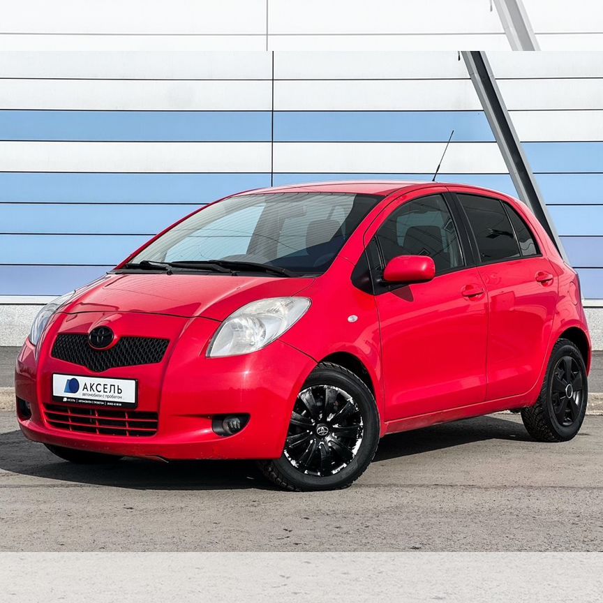 Купить Toyota Yaris 🚘 от 400 000 ₽ в Архангельской области