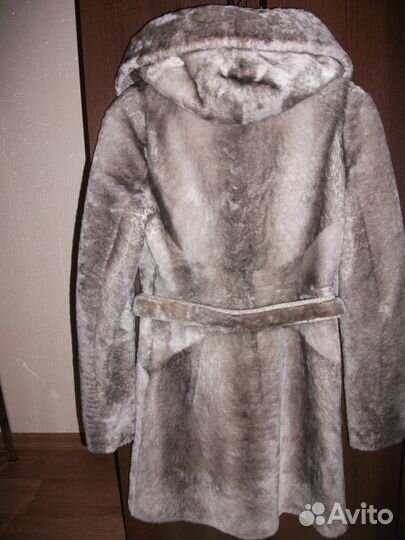Шуба мутоновая 42 размера