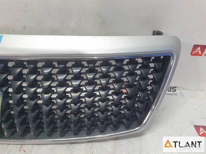 Решетка радиатора toyota crown